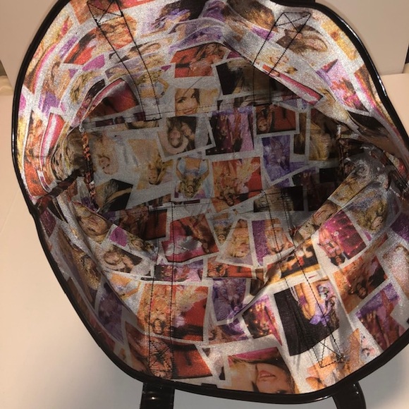 Victoria Secret Tote - Picture 4 of 6